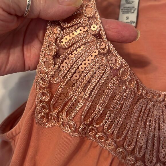American Rag size small Embellished peach tank top with sheer beaded trim EUC - Picture 7 of 10